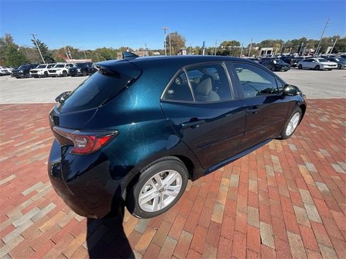 Used 2021 Toyota Corolla SE w/ SE Preferred Package image 37