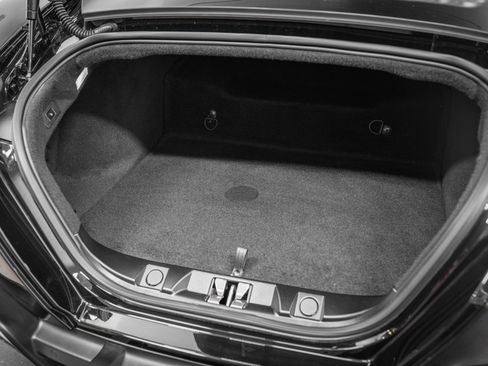 Certified 2024 Ferrari Roma Base image 24