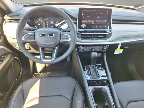 New 2026 Jeep Compass Limited image 9