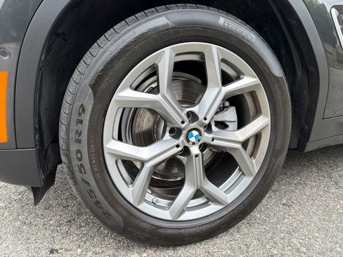 Used 2024 BMW X4 xDrive30i AWD/4WD image 13