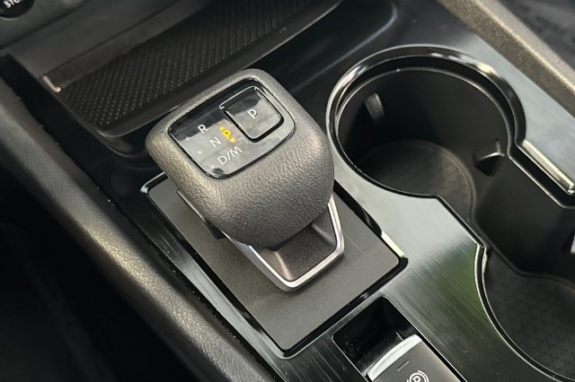Used 2025 Nissan Rogue SV AWD/4WD image 24