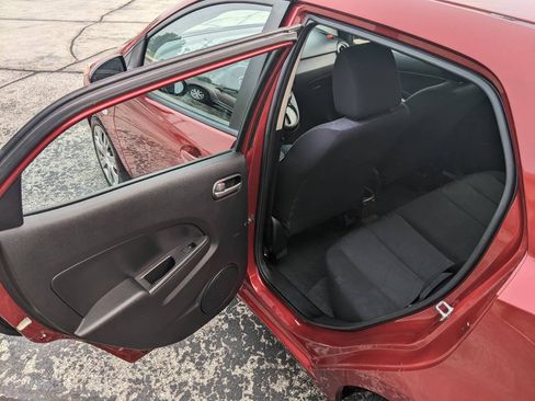 Used 2014 MAZDA MAZDA2 Sport FWD image 11