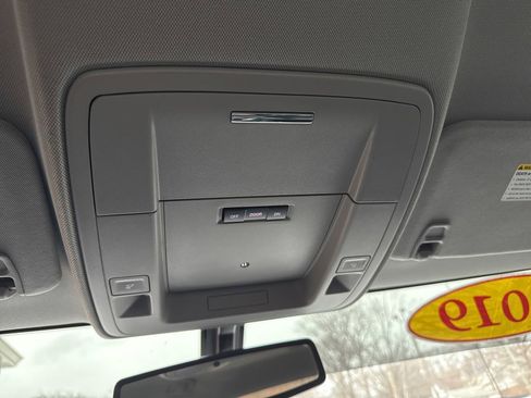 Used 2019 Chevrolet Silverado 2500 LT image 38