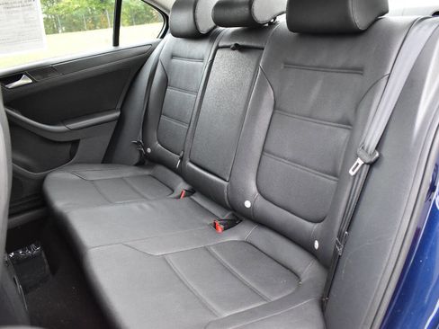 Used 2012 Volkswagen Jetta SE image 13