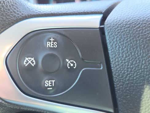 Used 2021 Chevrolet Traverse LS w/ LPO, Blackout Package AWD/4WD image 60