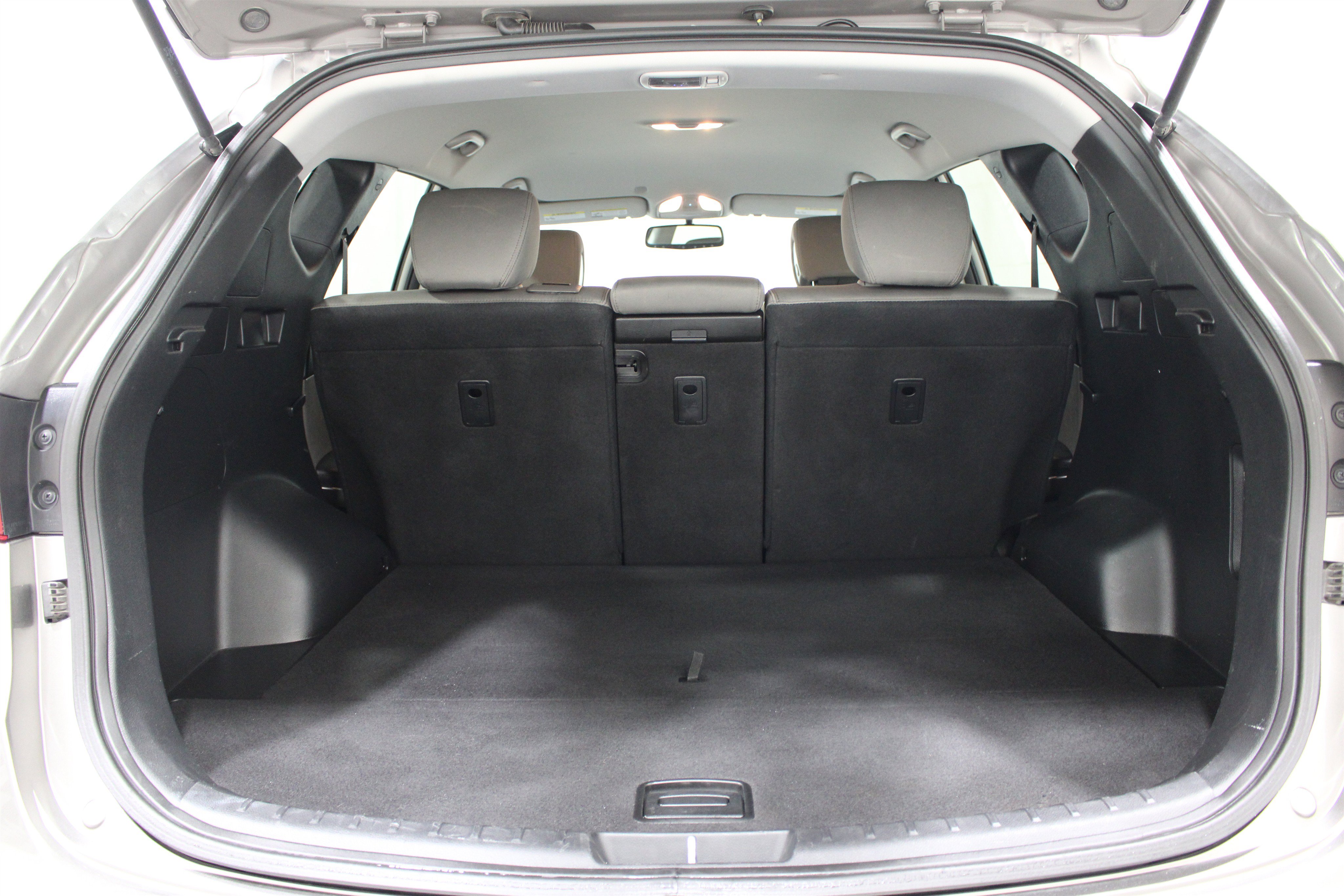 Used 2016 Hyundai Santa Fe Sport w/ Option Group 02 FWD image 20