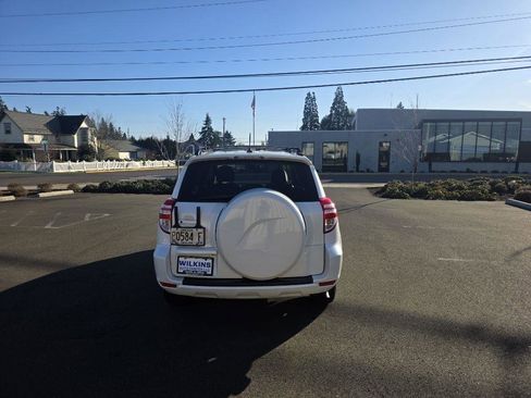 Used 2011 Toyota RAV4 Limited w/ Limited Extra Value Pkg image 6