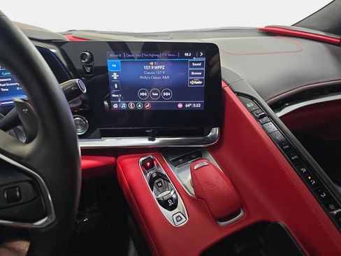 Used 2020 Chevrolet Corvette Stingray Premium Cpe w/ 3LT Preferred Equipment Group RWD image 18
