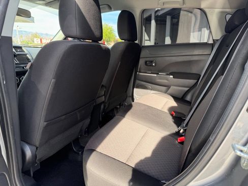 Used 2019 Mitsubishi Outlander Sport SE AWD/4WD image 7