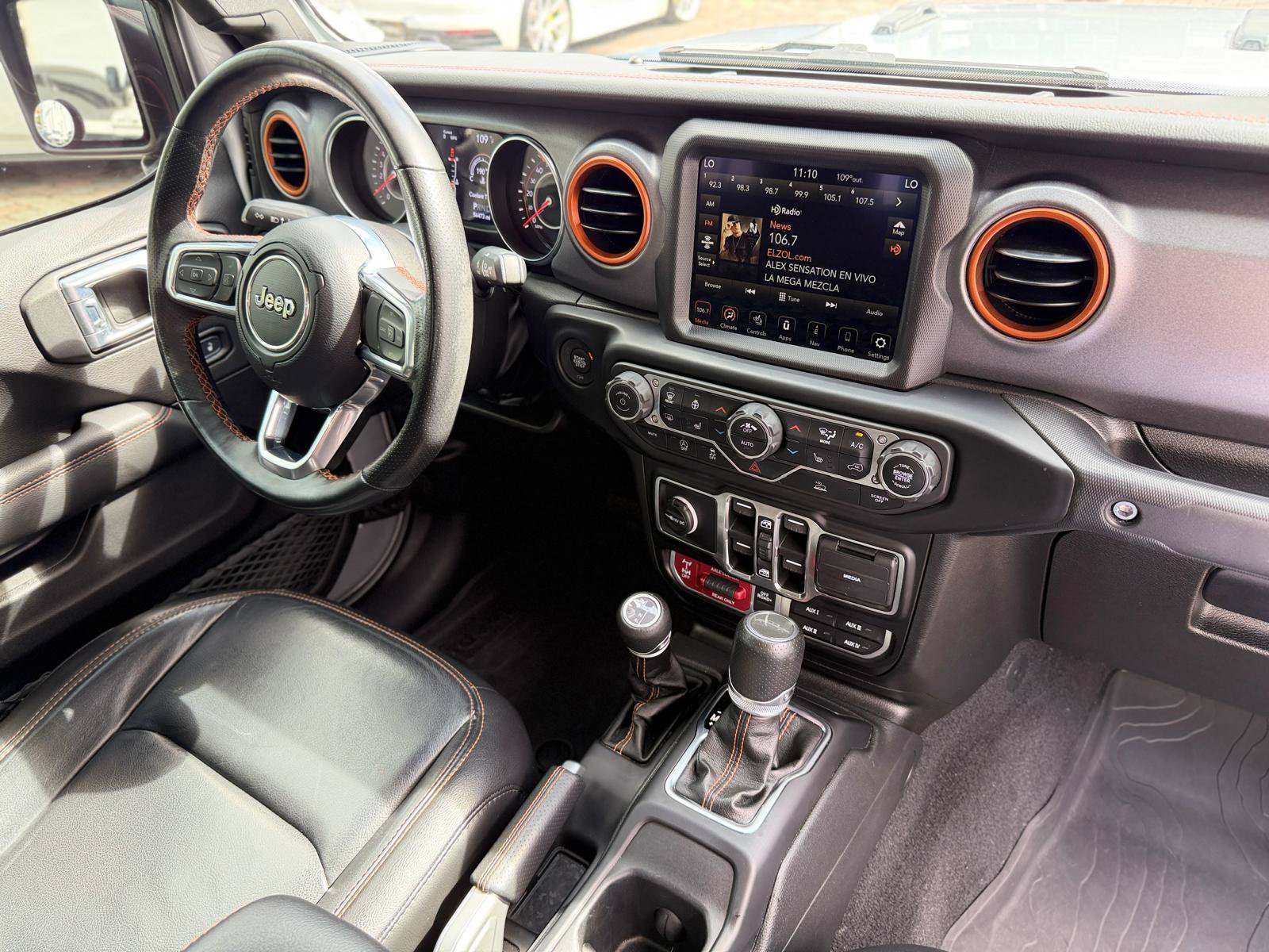 Used 2022 Jeep Gladiator Mojave w/ LED Lighting Group AWD/4WD image 46