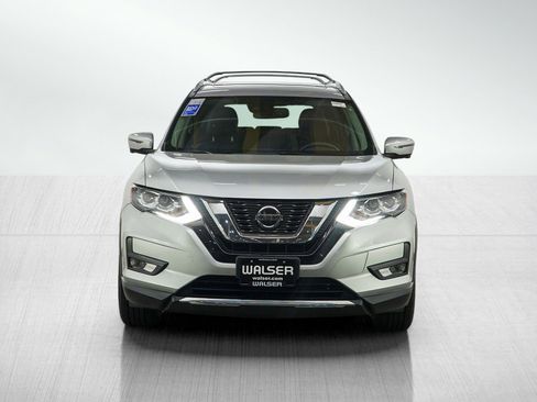 Used 2018 Nissan Rogue SL w/ Premium Package AWD/4WD image 8
