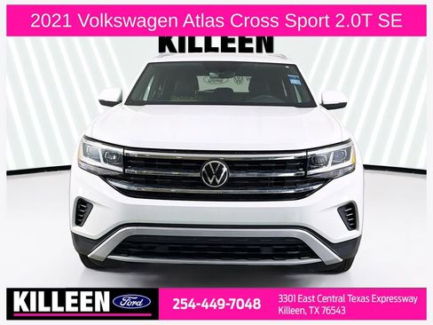 Used 2021 Volkswagen Atlas Cross Sport SE image 1