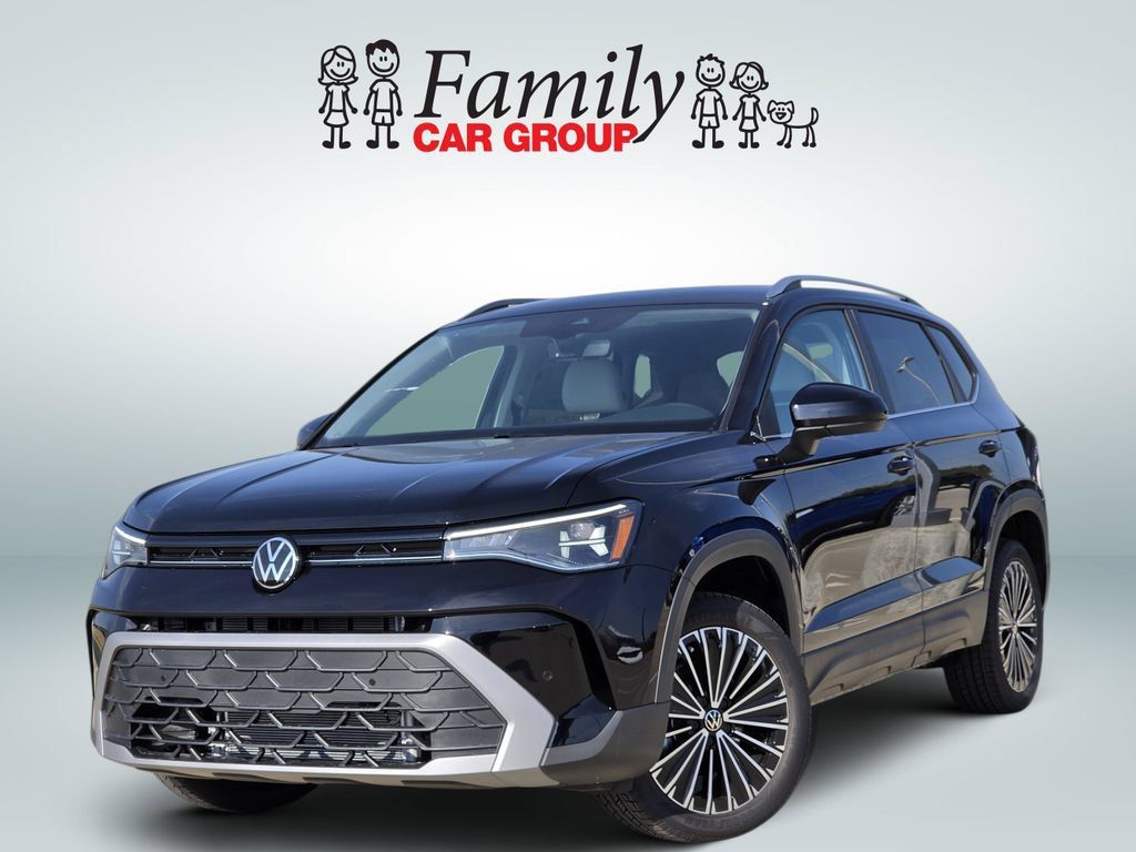 New 2027 Volkswagen Taos SE FWD image 1