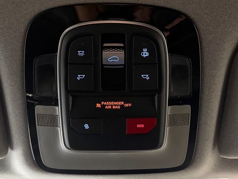 Used 2023 Hyundai Santa Fe Limited AWD/4WD image 26
