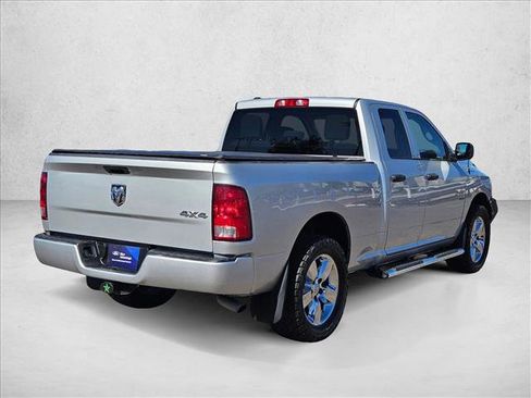 Used 2019 RAM 1500 Express w/ Express Value Package AWD/4WD image 5