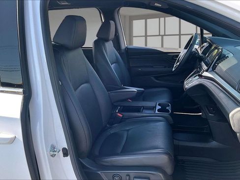 Used 2024 Honda Odyssey Sport image 7