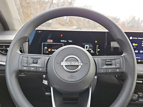 New 2026 Nissan Kicks SV image 17