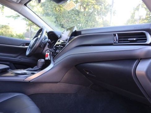 Used 2024 Toyota Camry SE image 35