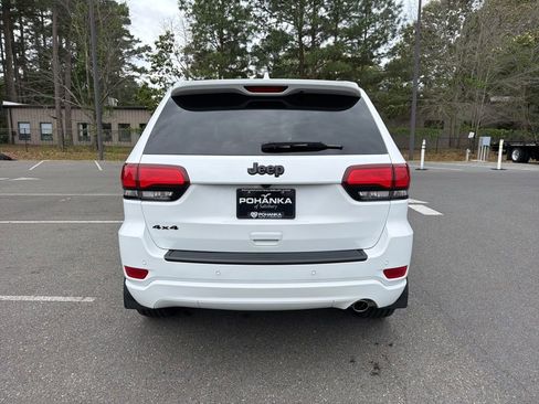 Used 2021 Jeep Grand Cherokee Laredo X AWD/4WD image 6