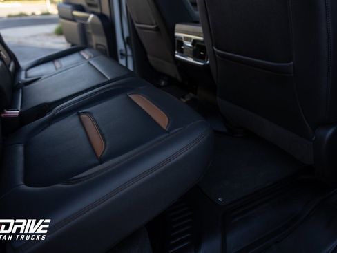 Used 2021 GMC Sierra 1500 AT4 w/ AT4 Premium Package image 23