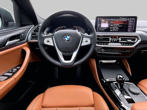 Used 2023 BMW X4 xDrive30i w/ Premium Package AWD/4WD image 6