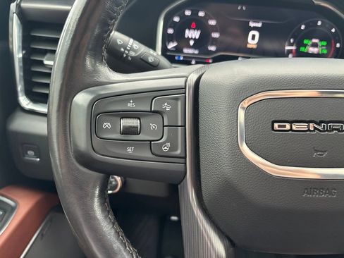 Used 2024 GMC Sierra 3500 Denali Ultimate AWD/4WD image 42