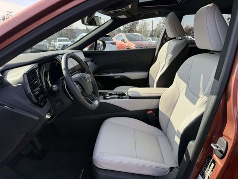 Used 2024 Lexus RX 350 image 14