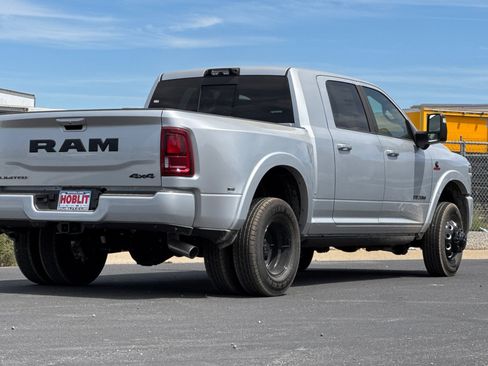 New 2026 RAM 3500 Limited AWD/4WD image 3