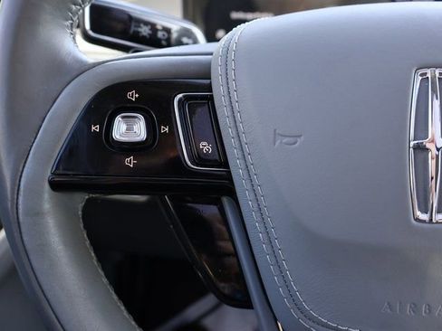 Used 2020 Lincoln Aviator Reserve w/ Equipment Group 201A image 35