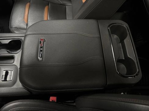 Used 2024 GMC Sierra 2500 AT4 w/ AT4 Premium Plus Package image 21