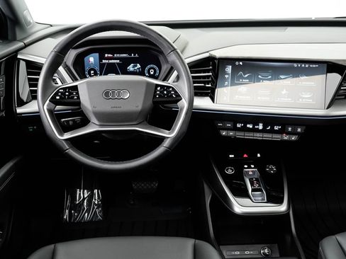 Used 2023 Audi Q4 e-tron Premium Plus RWD image 16