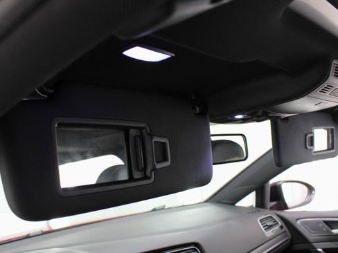 Used 2021 Volkswagen GTI SE FWD image 64