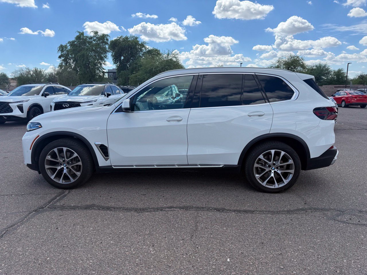 Used 2026 BMW X5 xDrive40i AWD/4WD image 8