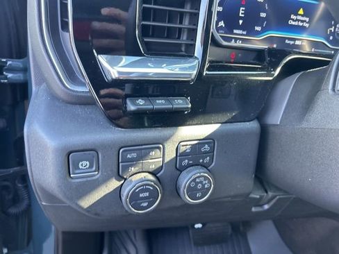 Certified 2025 Chevrolet Silverado 2500 LTZ w/ LTZ Convenience Package image 17