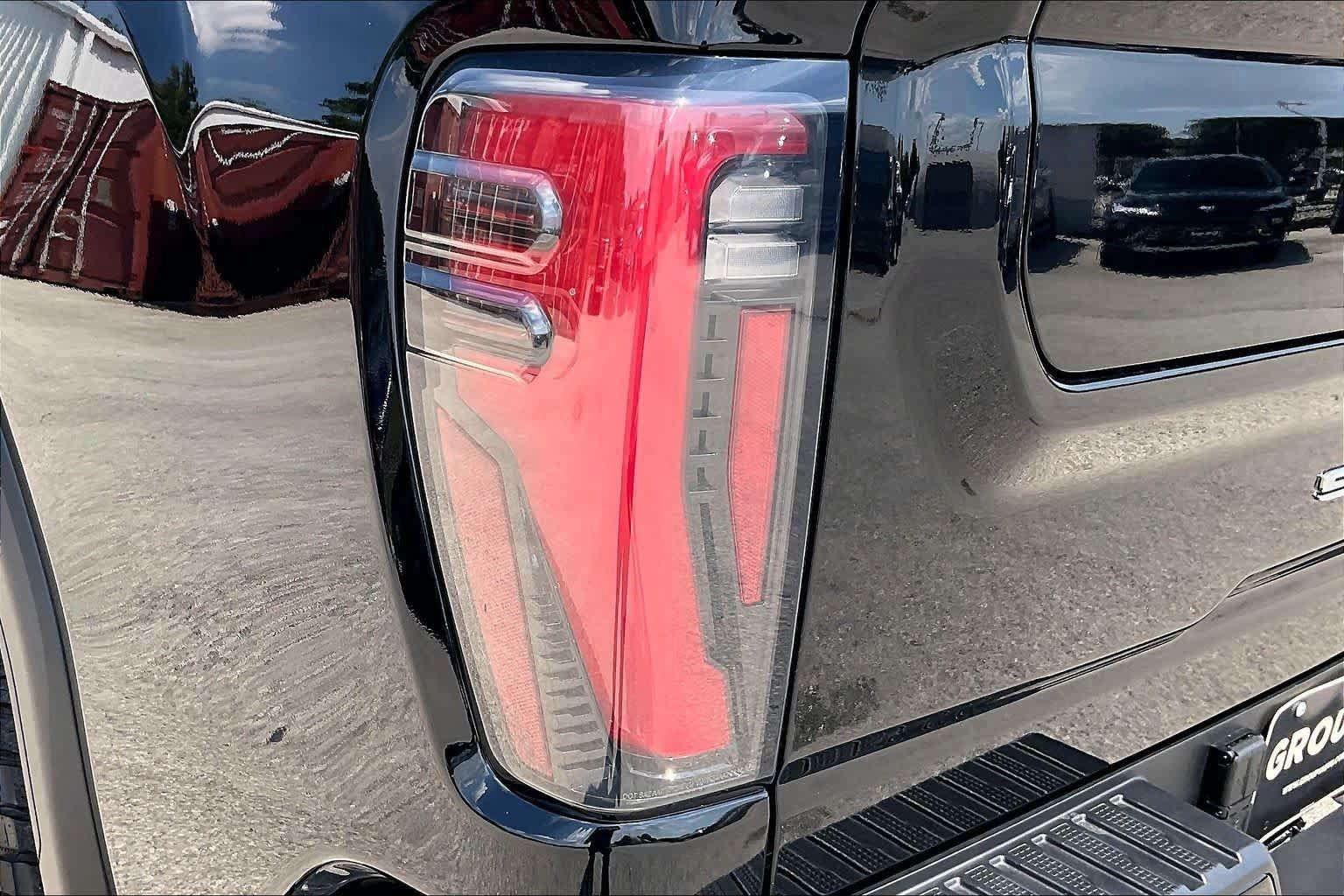 Used 2026 GMC Sierra 2500 AT4 w/ AT4 Premium Plus Package AWD/4WD image 29