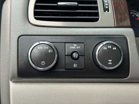 Used 2008 Chevrolet Silverado 2500 LTZ w/ Suspension Package, Off-Road image 27