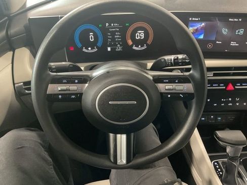 Used 2025 Hyundai Tucson SEL image 13