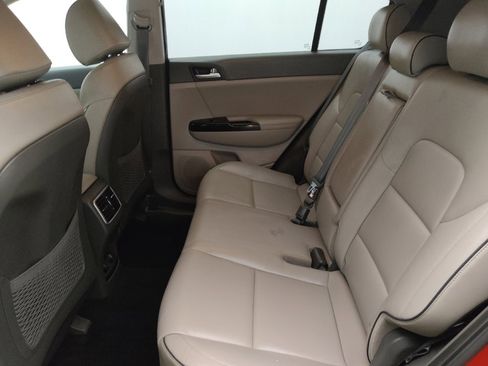 Used 2018 Kia Sportage EX image 18