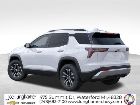 New 2026 Chevrolet Equinox LT FWD image 3