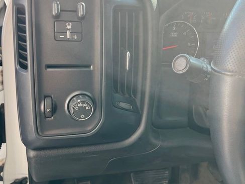 Used 2016 Chevrolet Silverado 2500 W/T w/ WT Convenience Package AWD/4WD image 14