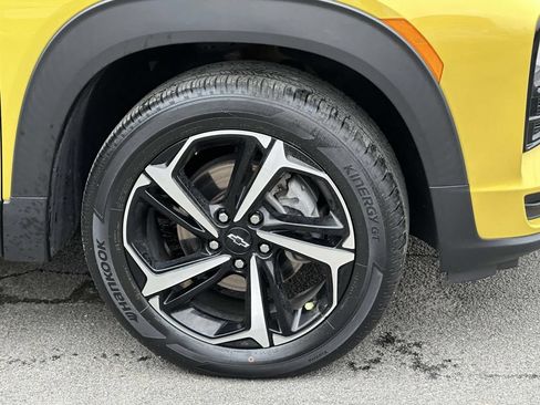 Used 2023 Chevrolet TrailBlazer RS w/ Convenience Package AWD/4WD image 7