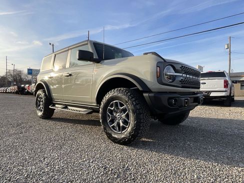 New 2025 Ford Bronco Badlands AWD/4WD image 28