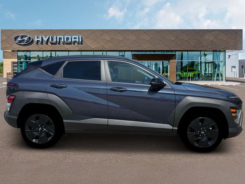 Used 2026 Hyundai Kona SEL Sport FWD image 9