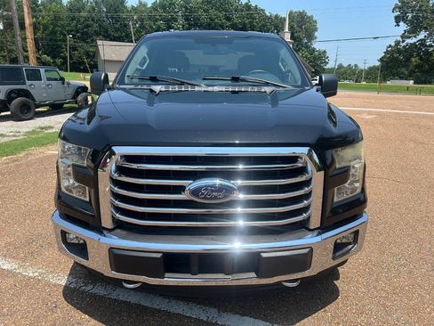Used 2015 Ford F150 XLT w/ Equipment Group 301A Mid AWD/4WD image 5