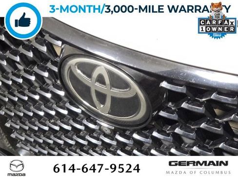 Used 2019 Toyota Avalon Touring image 11