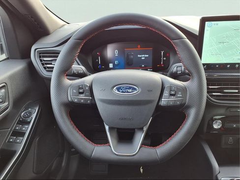 New 2025 Ford Escape ST-Line w/ Tech Pack #1 image 12
