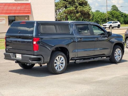 Used 2022 Chevrolet Silverado 1500 Custom w/ Safety Confidence Package RWD image 5