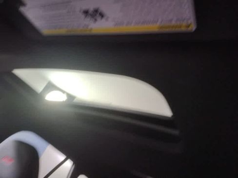 Used 2024 Chevrolet Trax RS w/ Sunroof Package image 44