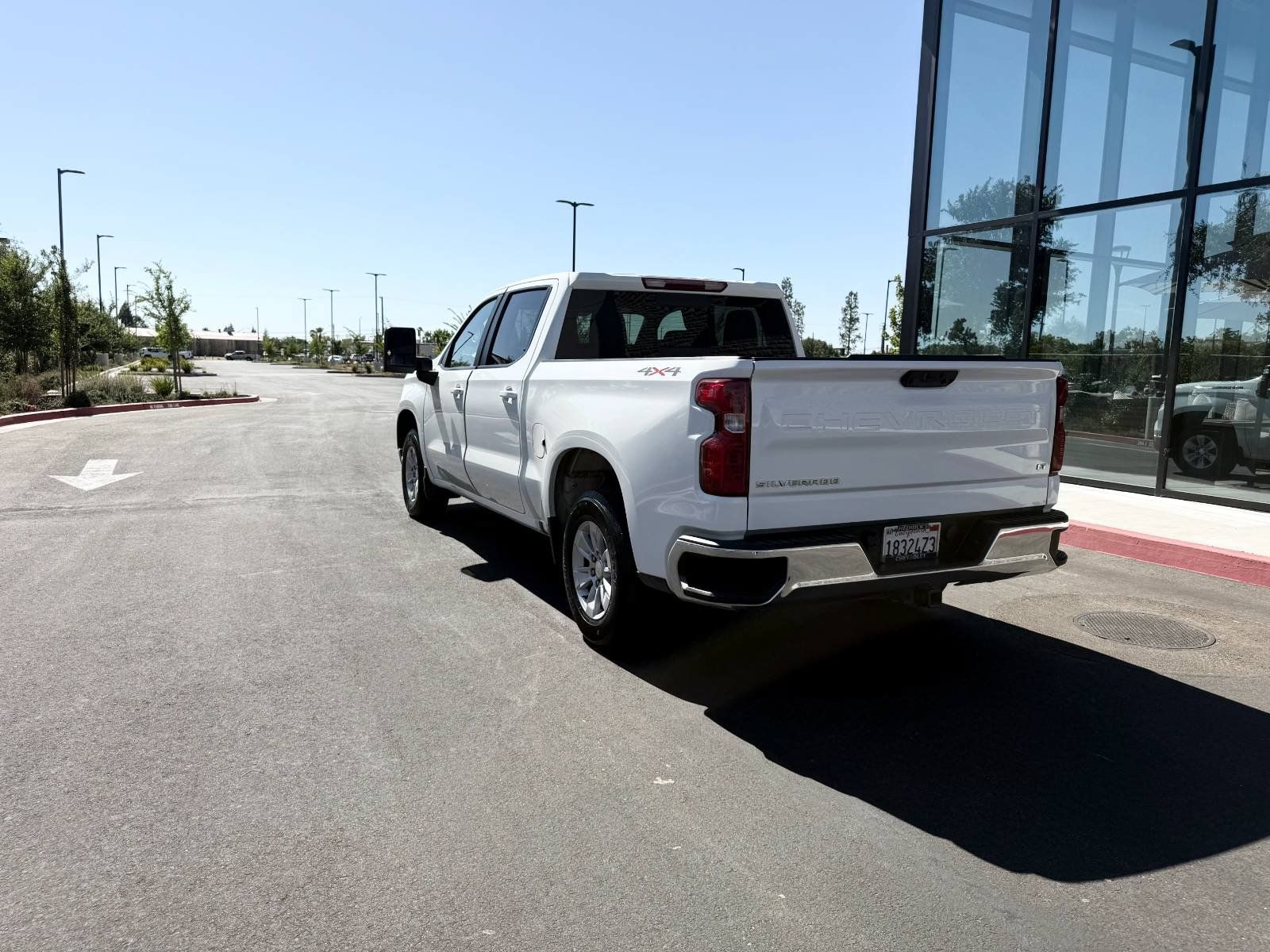 Used 2024 Chevrolet Silverado 1500 LT w/ Convenience Package II AWD/4WD image 9