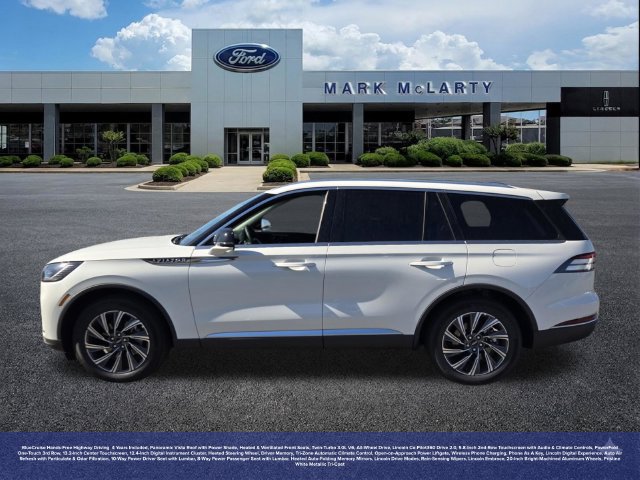 New 2026 Lincoln Aviator AWD image 2